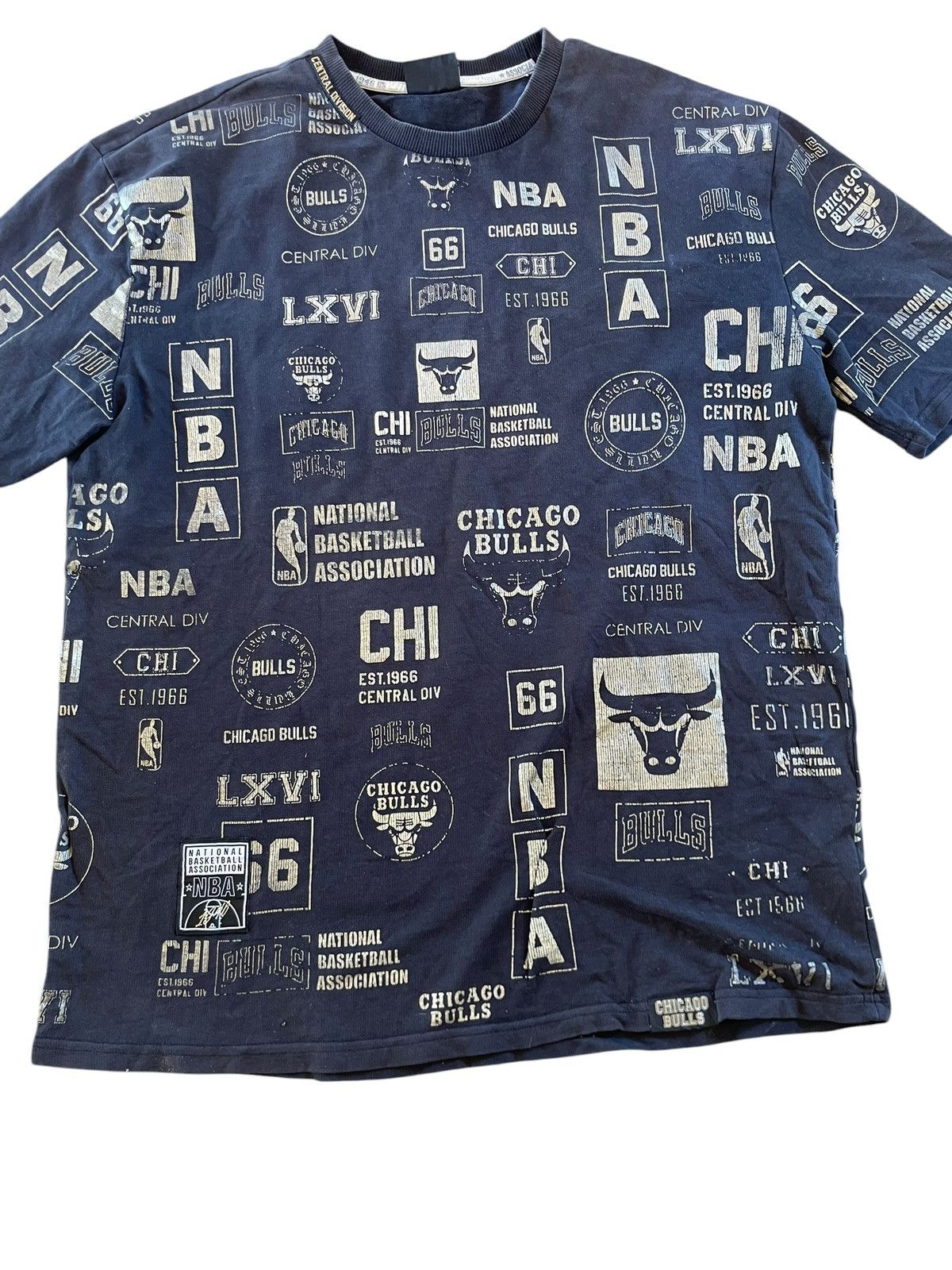 NBA NBA Chicago Bulls Full Print Tee Size US L / EU 52-54 / 3 - 5 Thumbnail