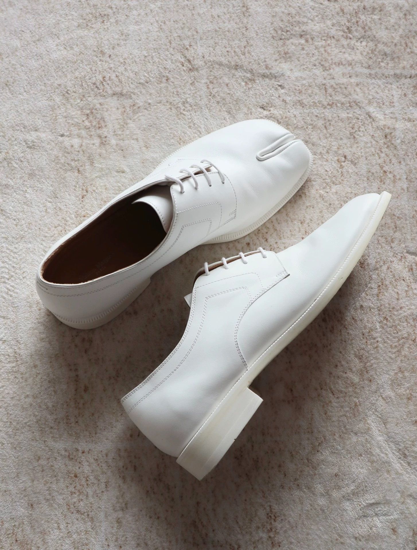 Maison Margiela Tabi Derby shoes ✳︎新品未使用品 Maison Margiela Women's' Tabi Derby Shoes in Black | LN-CC®