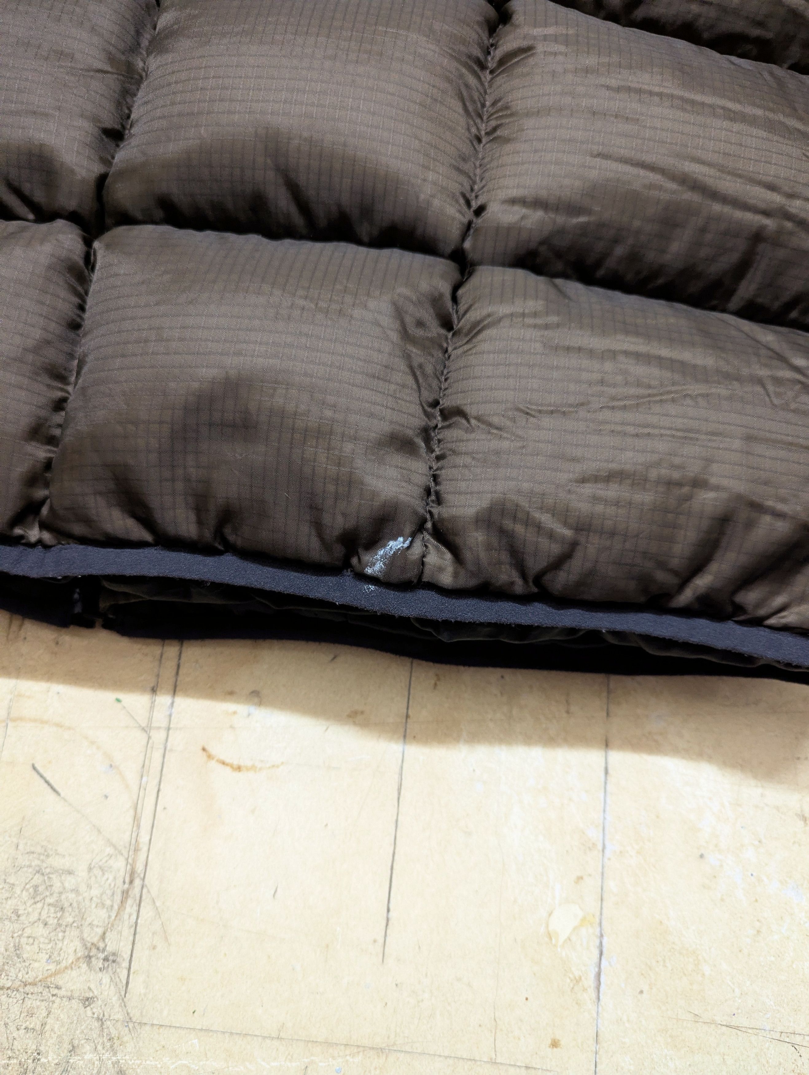 Nike 00s Nike Swoosh Brown Down Puffer Jacket Size US M / EU 48-50 / 2 - 9 Thumbnail