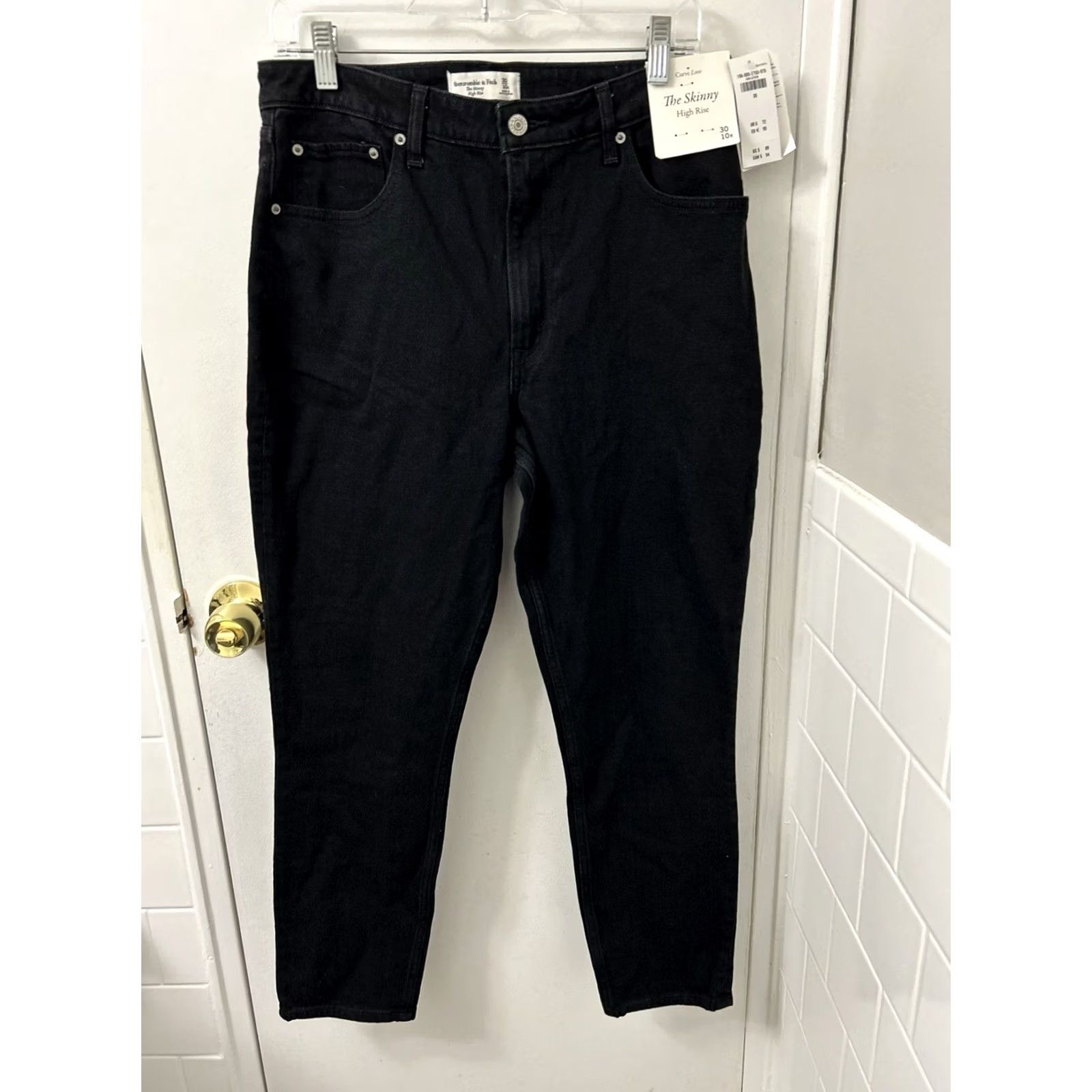 Abercrombie & Fitch Abercrombie & Fitch Jeans Skinny High Rise Womens 30x27 Black NWT MSRP 89 Curve Love Slim 5-Pocket Denim Cotton Blend Room Mens? Size 30" / US 8 / IT 44 - 2 Thumbnail