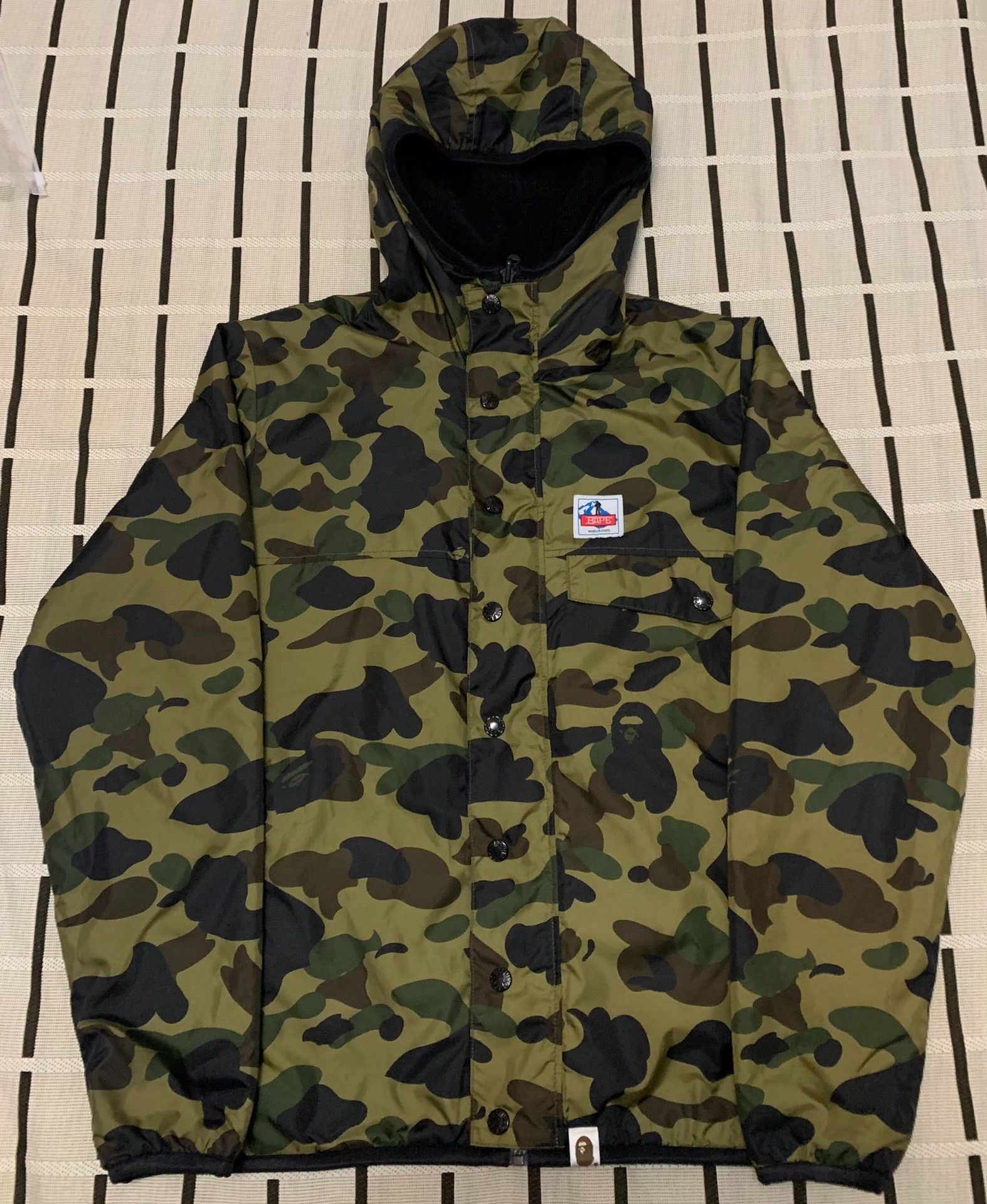 Bape Bape Techwear Camo Green Light Jacket S Men Size US S / EU 44-46 / 1 - 1 Thumbnail