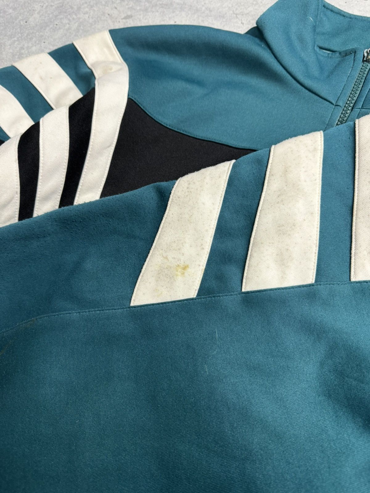 Adidas Vintage 90s Adidas Liverpool Soccer Zip Hoodie Retro Size US L / EU 52-54 / 3 - 6 Thumbnail