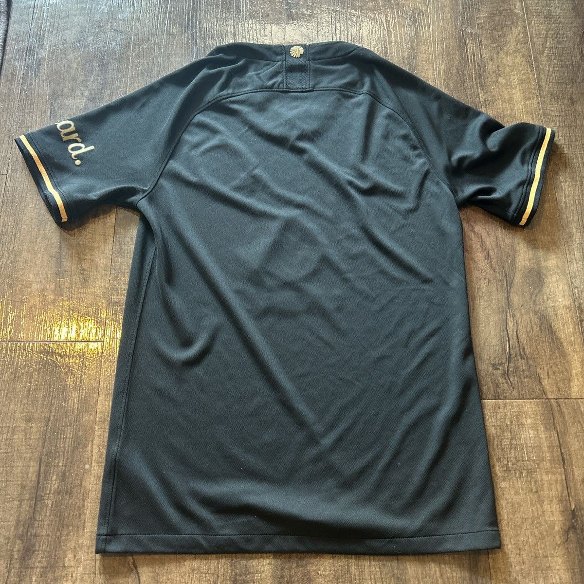 Nike Kaizer Cheifs - 2019/2020 soccer Jersey Size US S / EU 44-46 / 1 - 3 Thumbnail