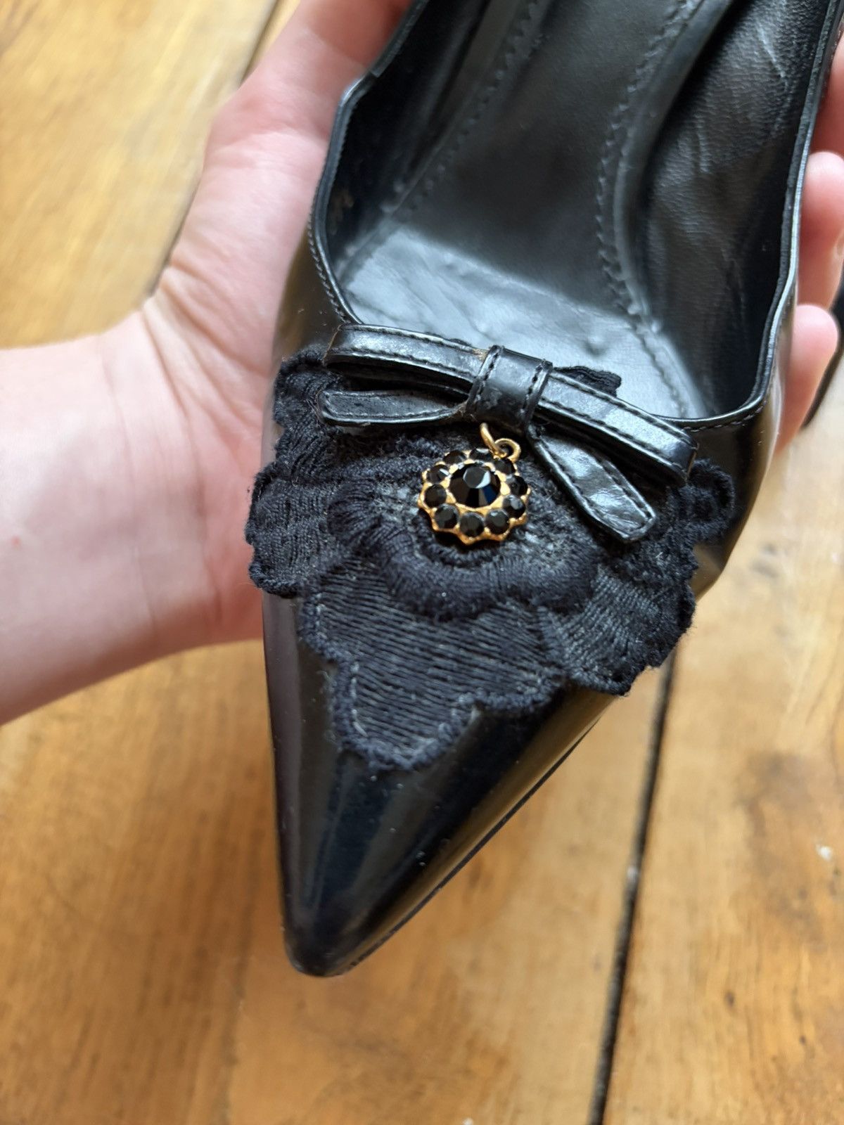 Dolce & Gabbana Dolce & Gabbana Black Lace Pumps Heels Charm EU 37.5 Size US 7.5 / IT 37.5 - 6 Thumbnail