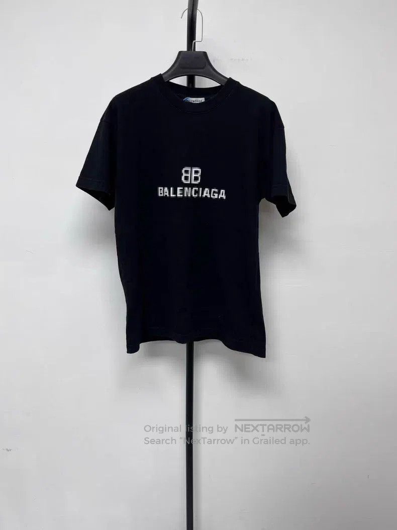 Balenciaga Balenciaga Mosaic Blurred Logo BB Letter Loose Short Sleev Size XS / US 0-2 / IT 36-38 - 1 Thumbnail
