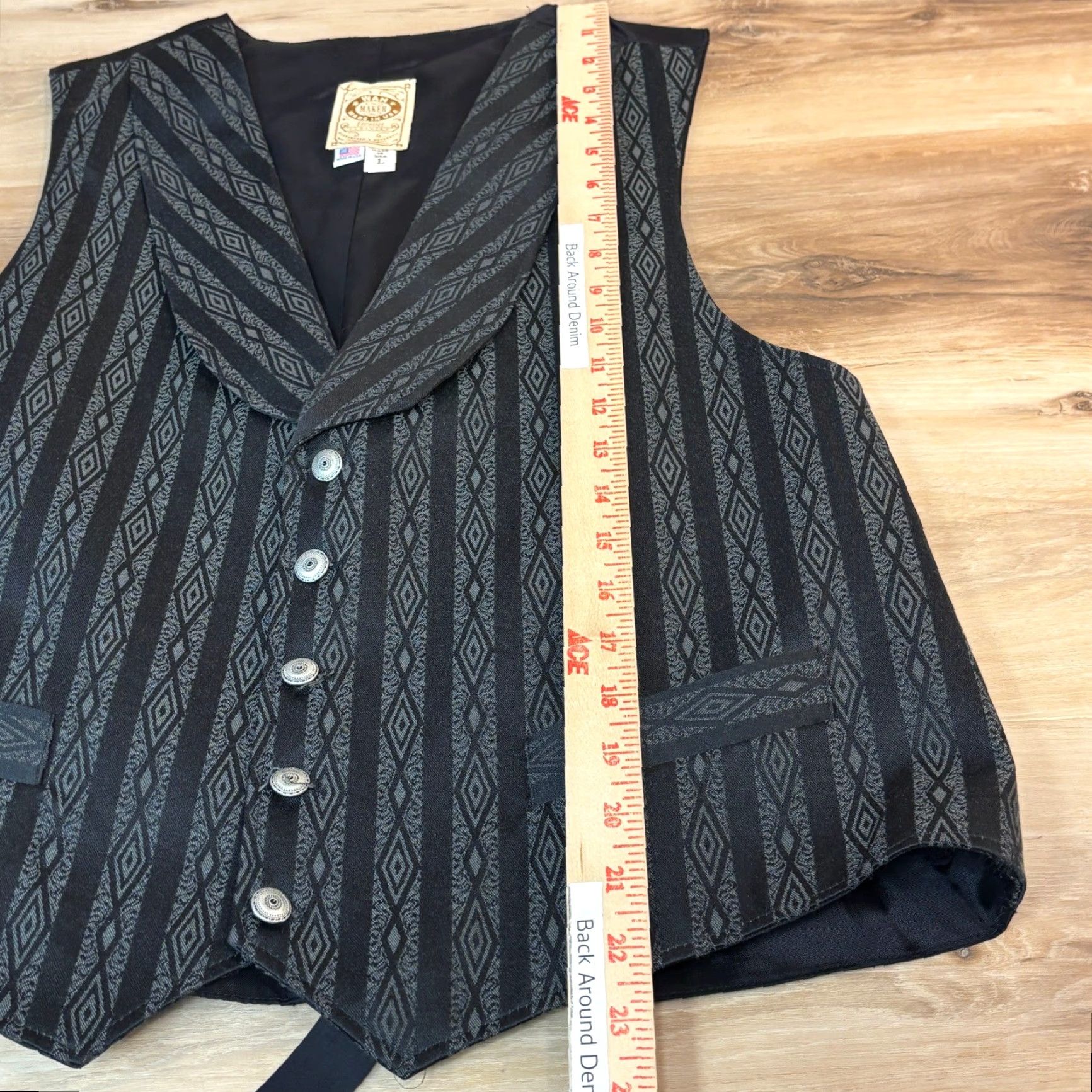 Vintage VINTAGE Wah Maker Frontier Mens Vest Black Striped Diamond Pattern Adjustable Waist L Regular Size L USA Men's Vest Size US L / EU 52-54 / 3 - 6 Thumbnail