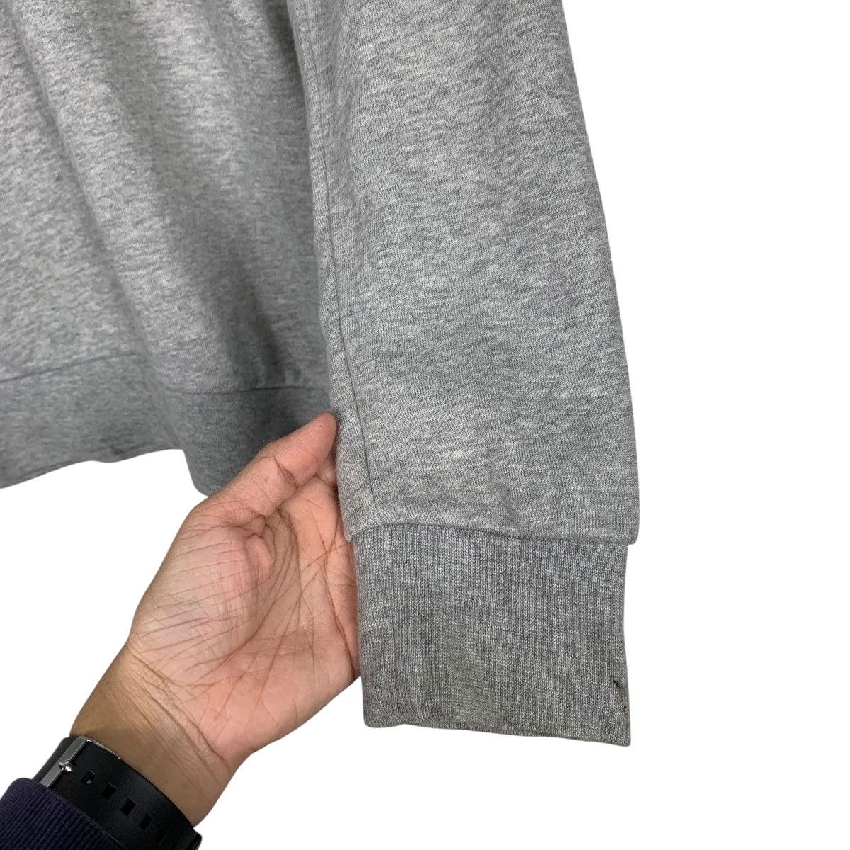 Reebok Vintage Y2K Reebok Crewneck Sweatshirt Size US M / EU 48-50 / 2 - 9 Thumbnail