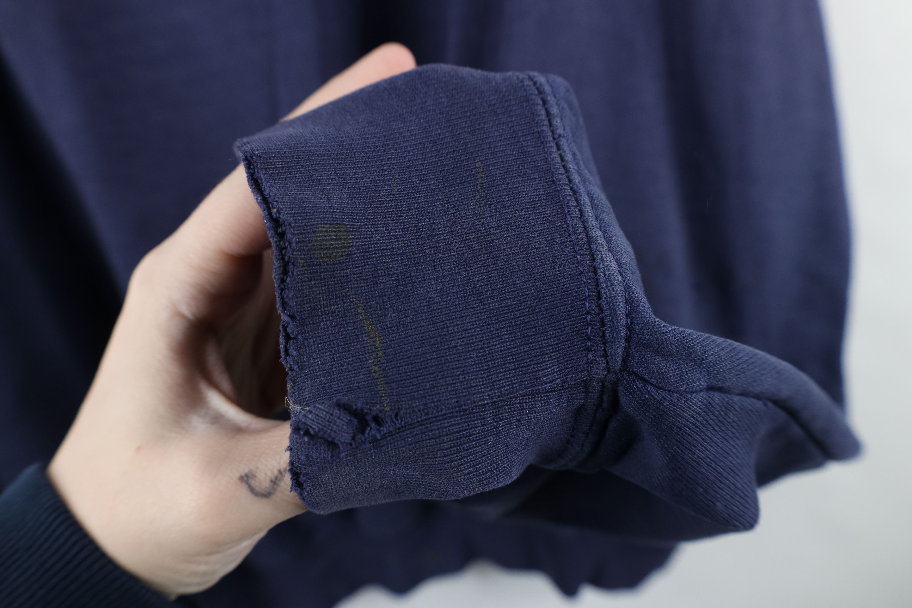 Carhartt × Vintage Vintage 90s Carhartt Spell Out Crewneck Sweatshirt Navy Blue Size US XXL / EU 58 / 5 - 13 Thumbnail