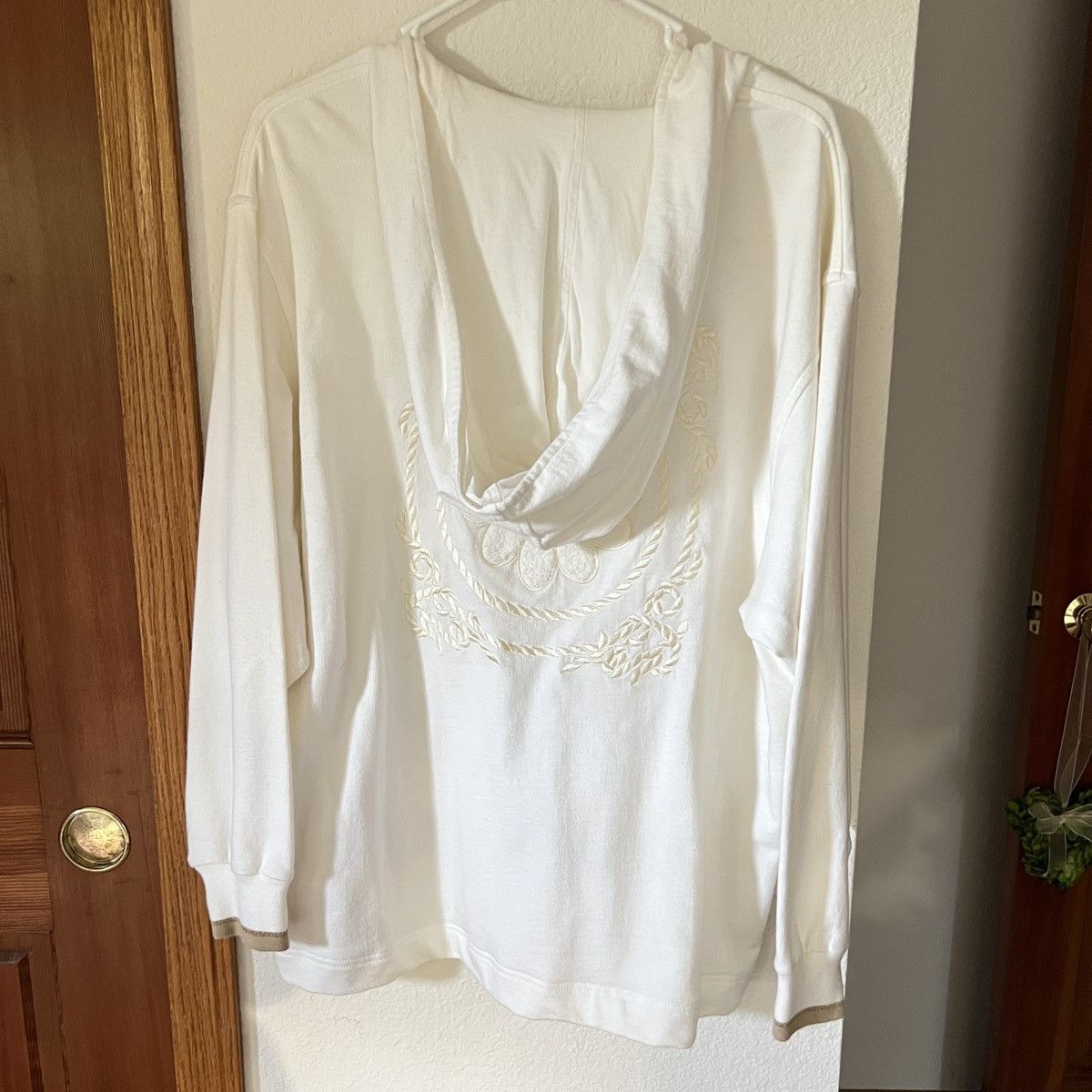 Escada Sport Vintage Escada Sport Lace-Up Hoodie White Gold Trim Size M / US 6-8 / IT 42-44 - 6 Thumbnail