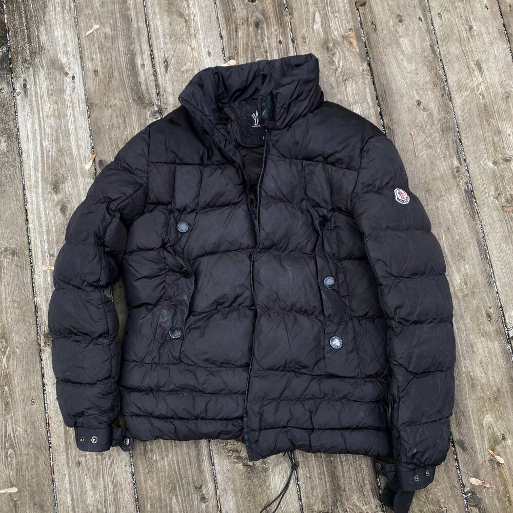 Moncler Vintage Moncler Grenoble Down Puffer Jacket Large Black WOR Size US L / EU 52-54 / 3 - 4 Thumbnail