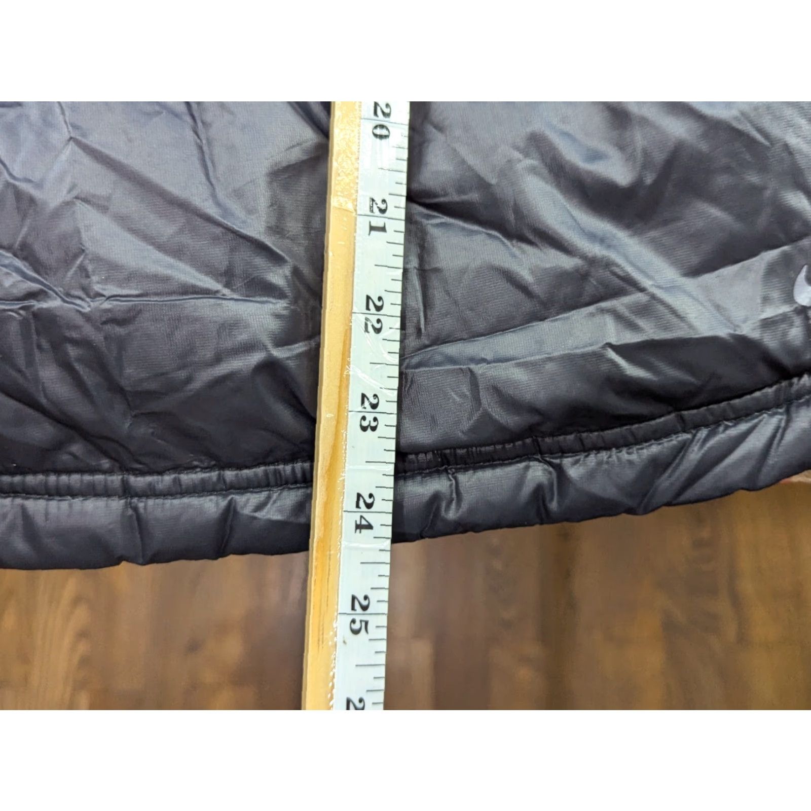 Nike Nike ACG Down 550 Vest Womens Size M Black Full Zip Hooded Puffer Gilet Size M / US 6-8 / IT 42-44 - 4 Thumbnail