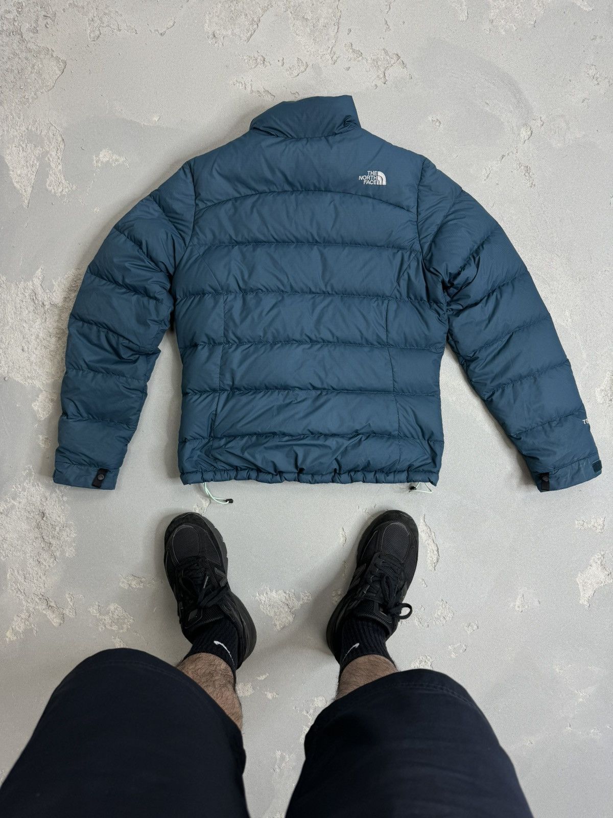 The North Face The North Face Nuptse 700 Puffer Down Jacket Vintage Size M / US 6-8 / IT 42-44 - 2 Thumbnail