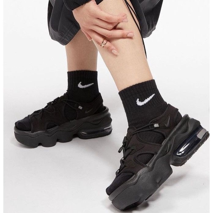 Nike Nike Air Max Koko Sandals Triple Black Size US 5.5 / EU 38 - 24 Thumbnail