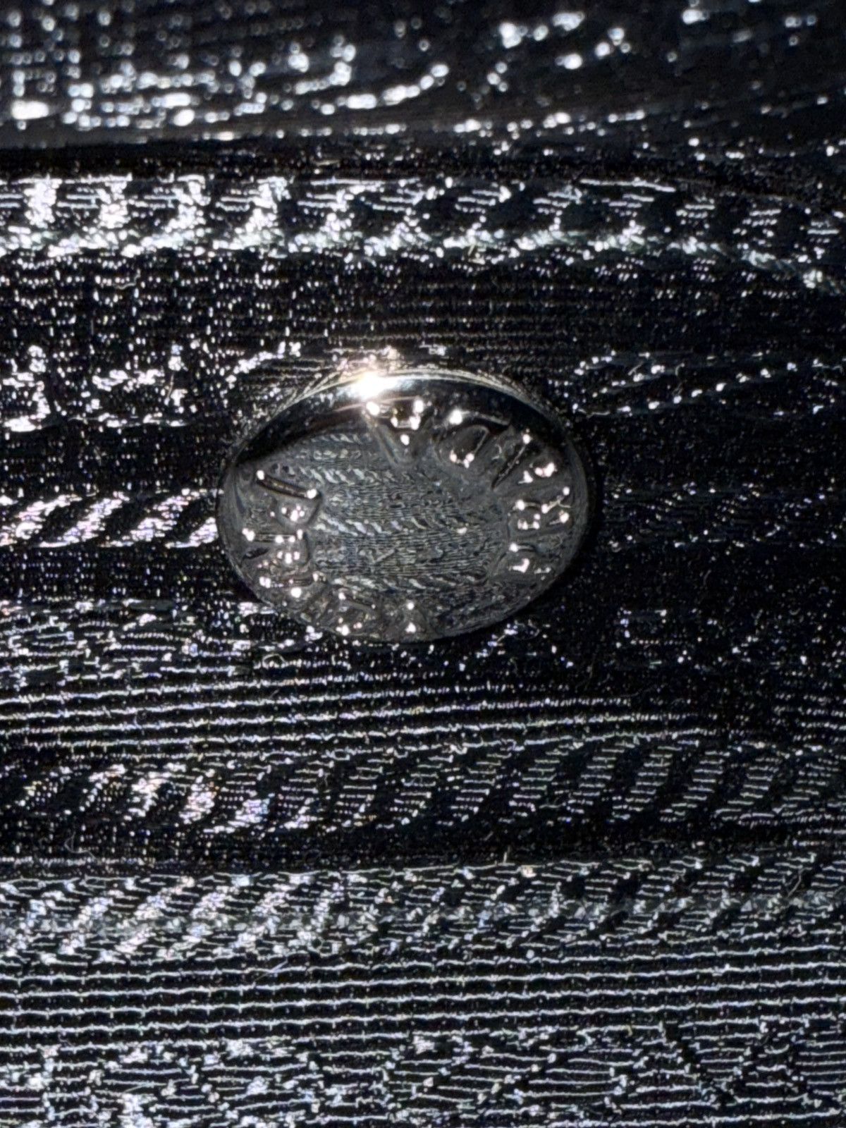 Prada Beautiful authentic travel luggage prada Size ONE SIZE - 21 Thumbnail