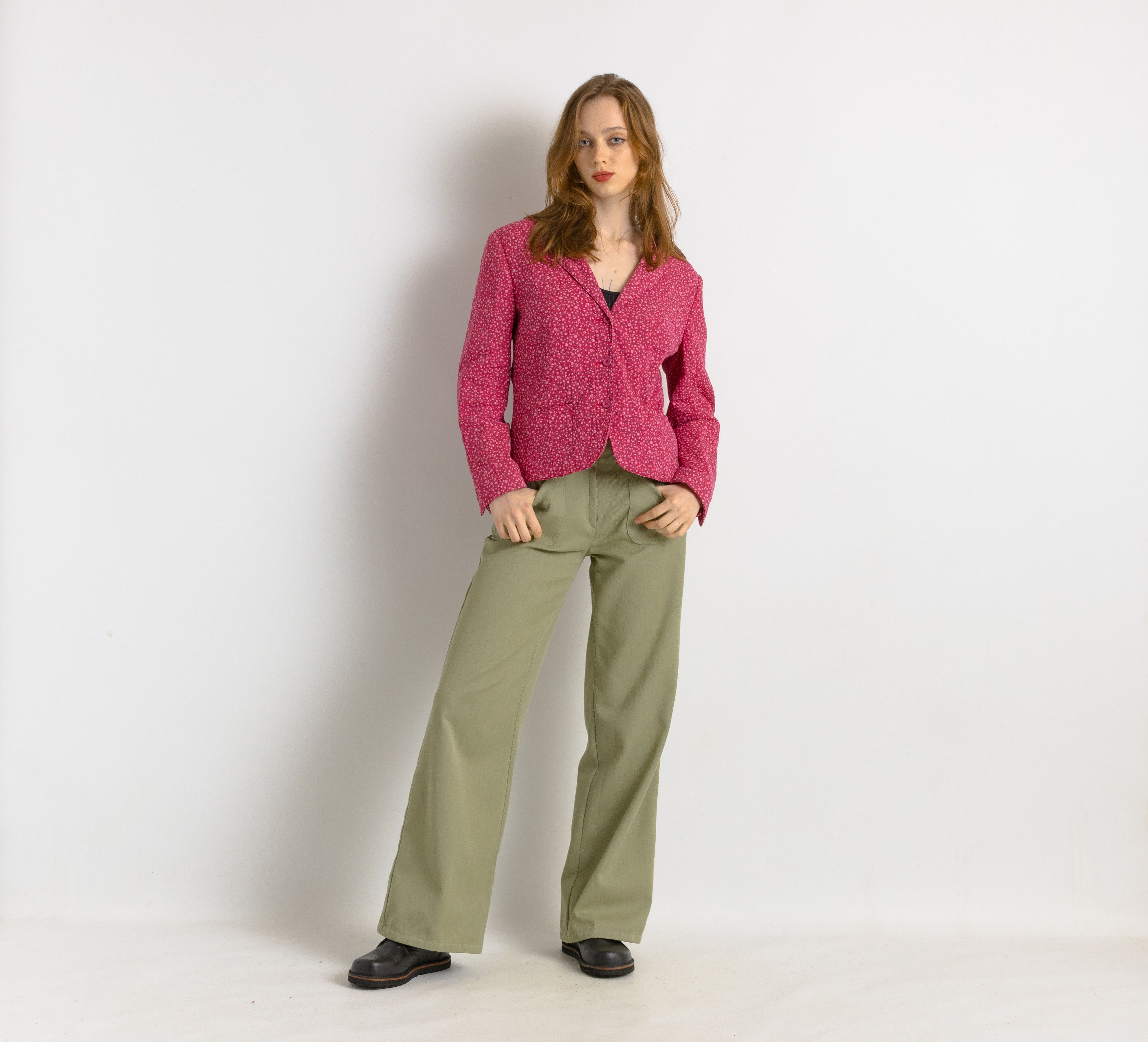 Bogner Vintage 90s Bogner Quilted Cropped Buttons Blazer 7493 Size M / US 6-8 / IT 42-44 - 1 Thumbnail