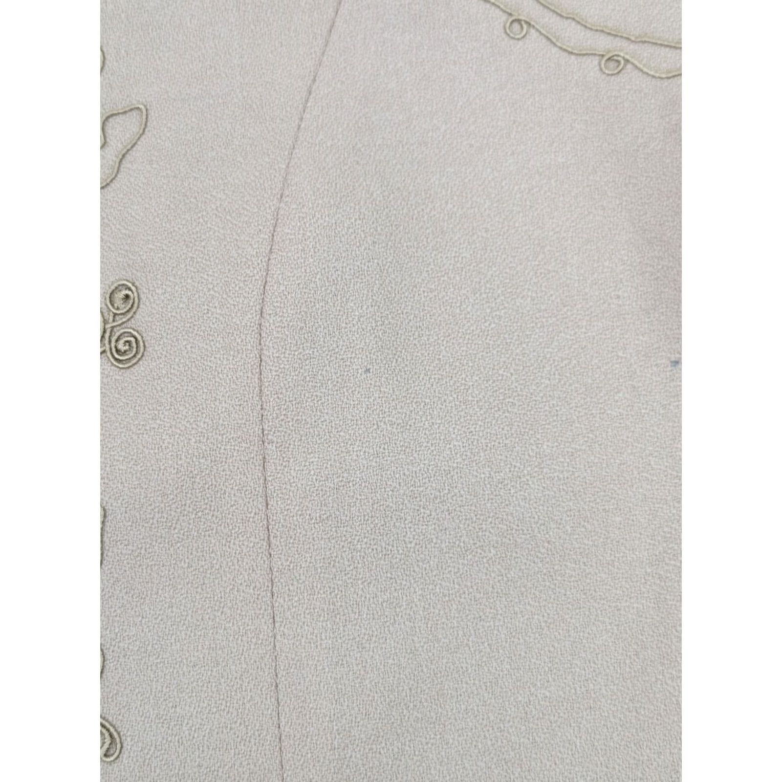 Vintage VINTAGE Stephanie Andrews Wool Soutache Embroidered Vest Lined Waistbelt Women L Vest Beige/Solid Jacket/Coat Length Short Sleeveless 100% Wool Size L / US 10 / IT 46 - 4 Thumbnail