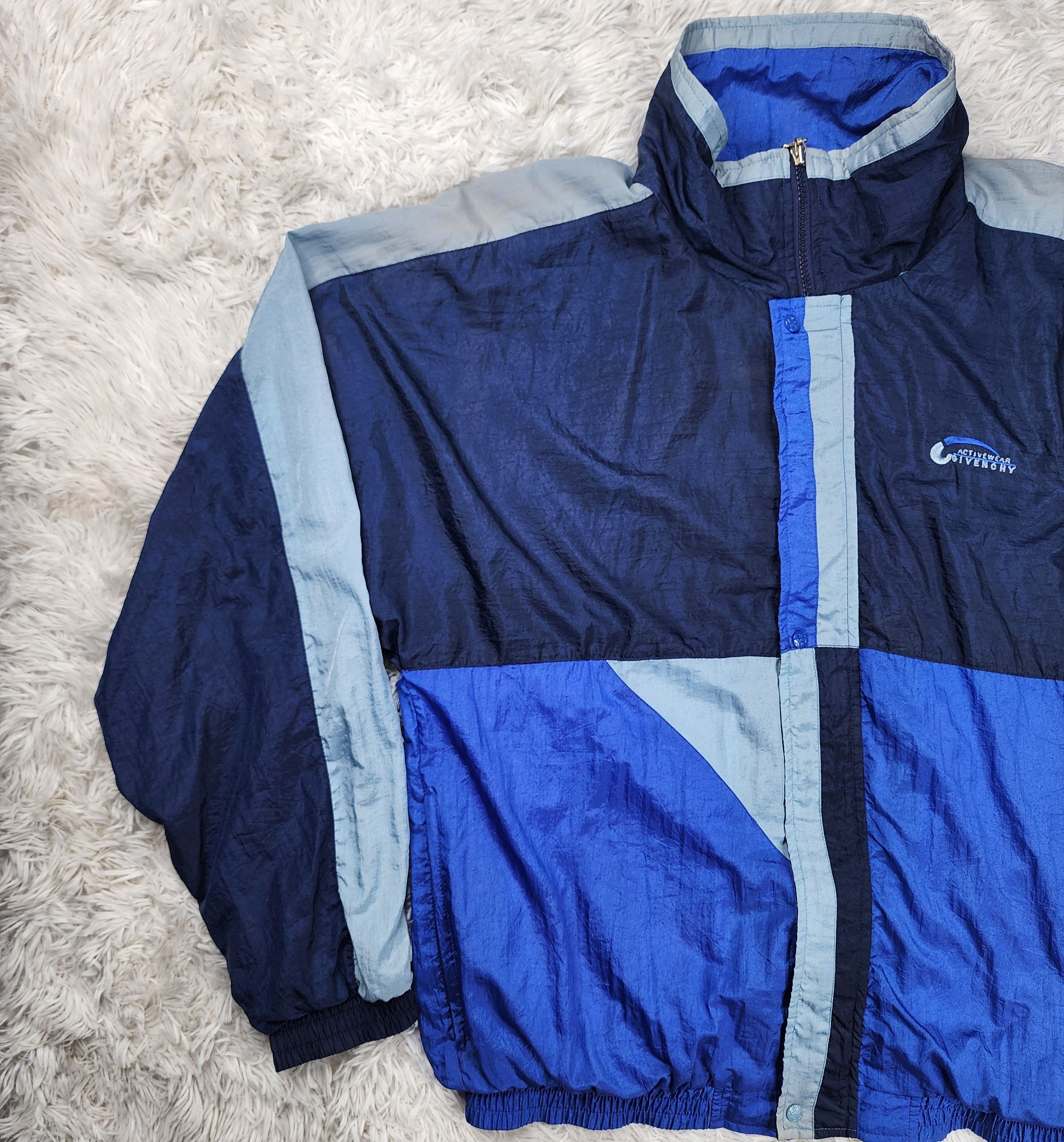 Givenchy Vintage Givenchy windbreaker jacket Size US M / EU 48-50 / 2 - 3 Thumbnail
