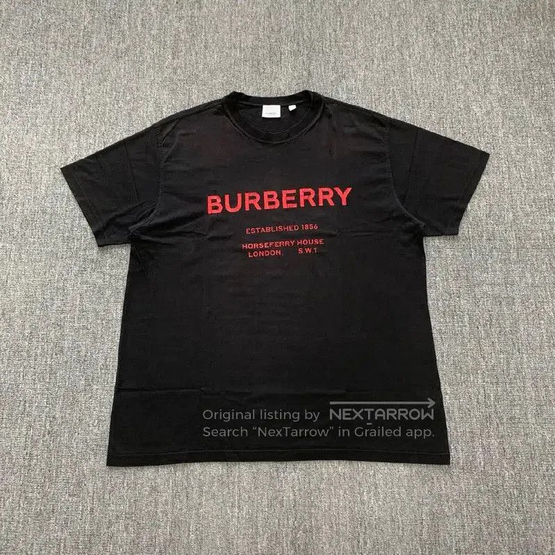 Burberry Burberry Black Cotton T-Shirt for Women. Size L / US 10 / IT 46 - 1 Thumbnail