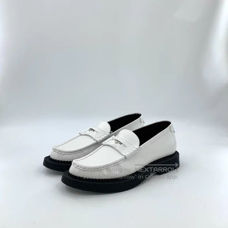 Saint Laurent Paris Saint Laurent Paris White Casual Flat Loafer Shoes Size US 7 / EU 40 - 1 Thumbnail