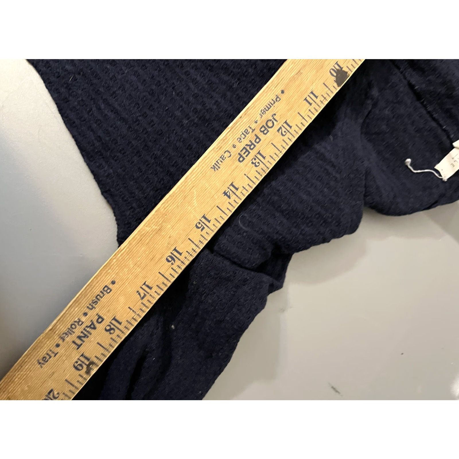 Aeropostale VINTAGE Aeropostale V-Neck Shirt Womens Size S Black Long Sleeve Size S / US 4 / IT 40 - 5 Thumbnail