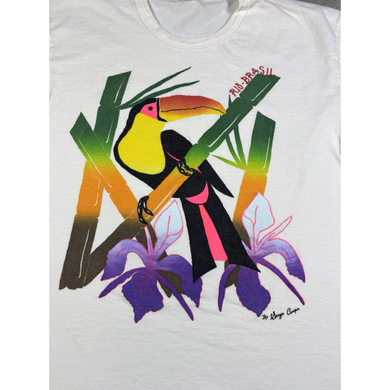 Vintage VINTAGE Tropical Parrot Bird Nature T Shirt White L Mens Crew Neck 80s 90s Graphic Print Short Sleeve Cotton Size US L / EU 52-54 / 3 - 3 Thumbnail