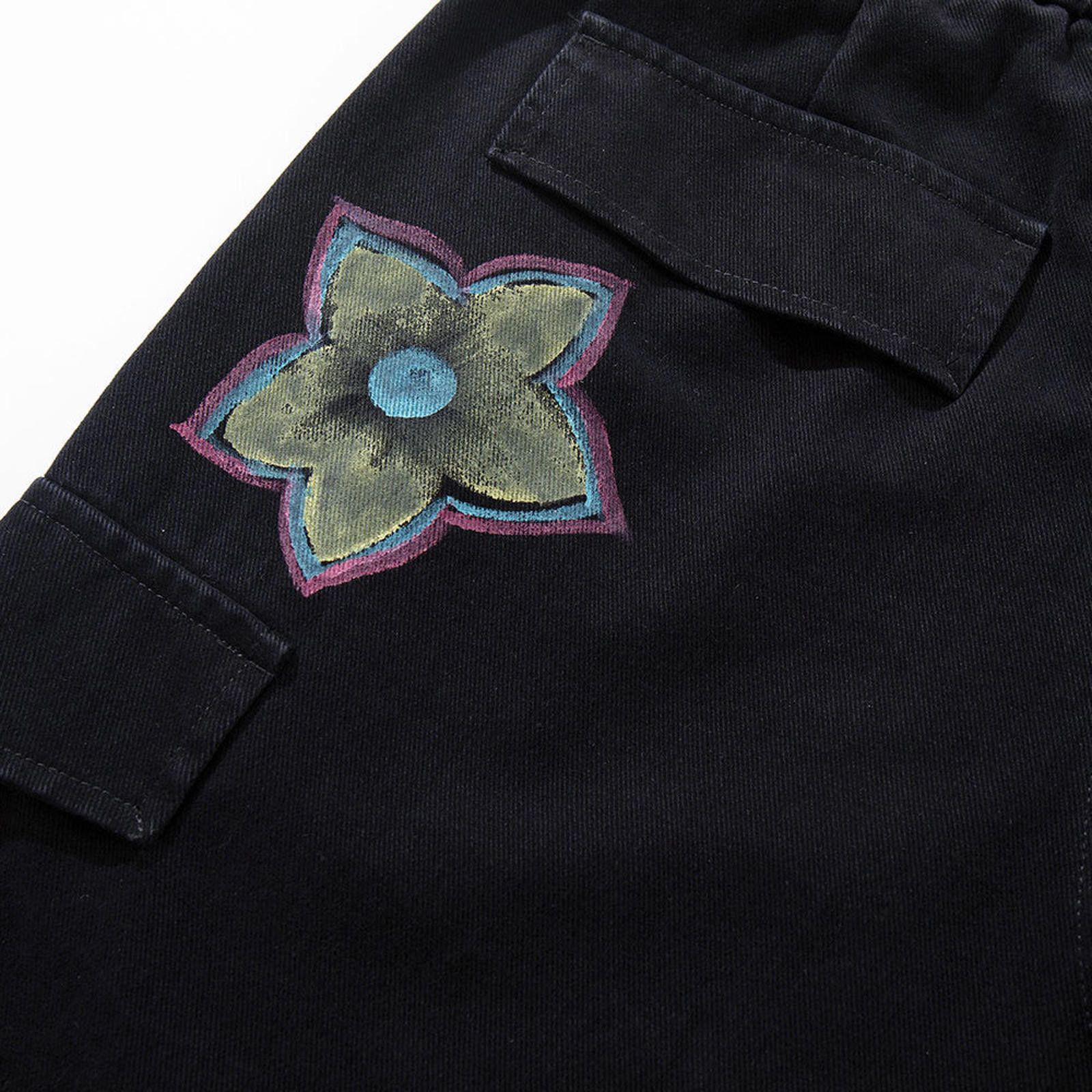 Japanese Brand Black Wide Leg Cargo Pants with Floral Patches Size US 32 / EU 48 - 3 Thumbnail