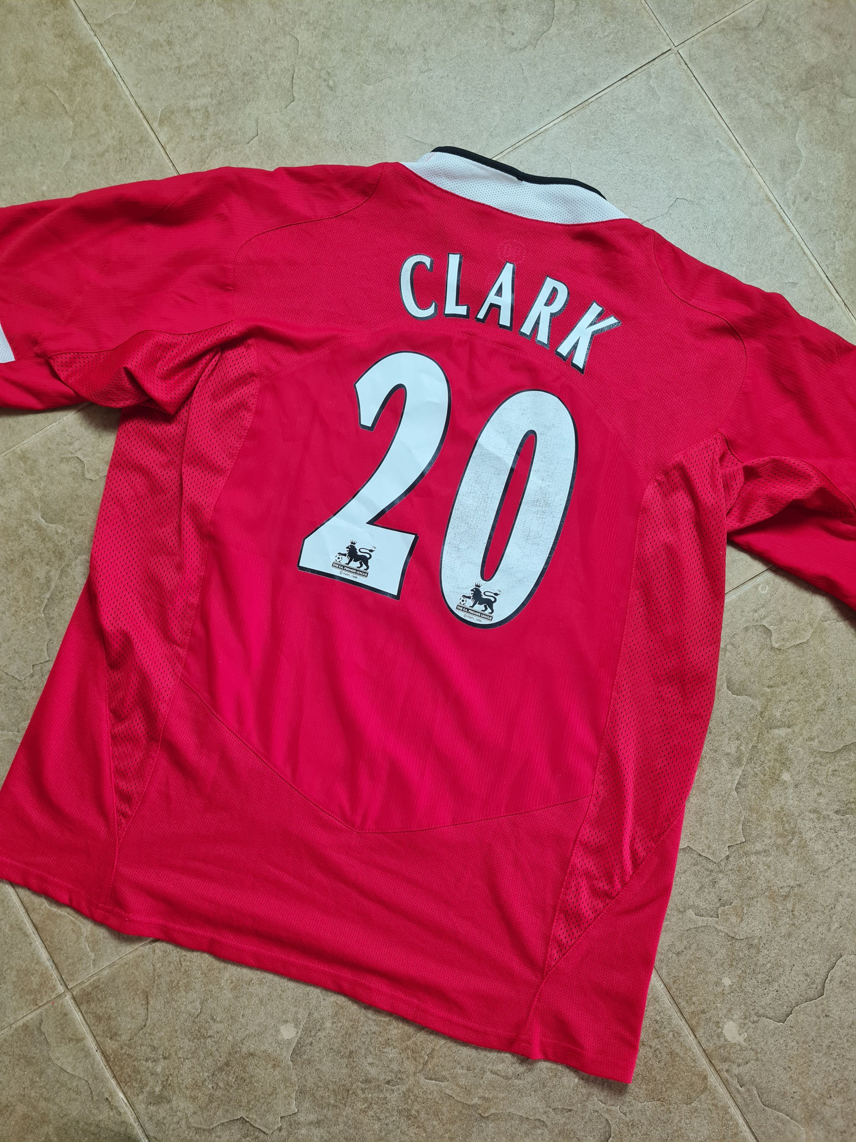 Nike Manchester United Home 2004 - 2006 Nike XL Shirt #20 Clark Size US XL / EU 56 / 4 - 9 Thumbnail