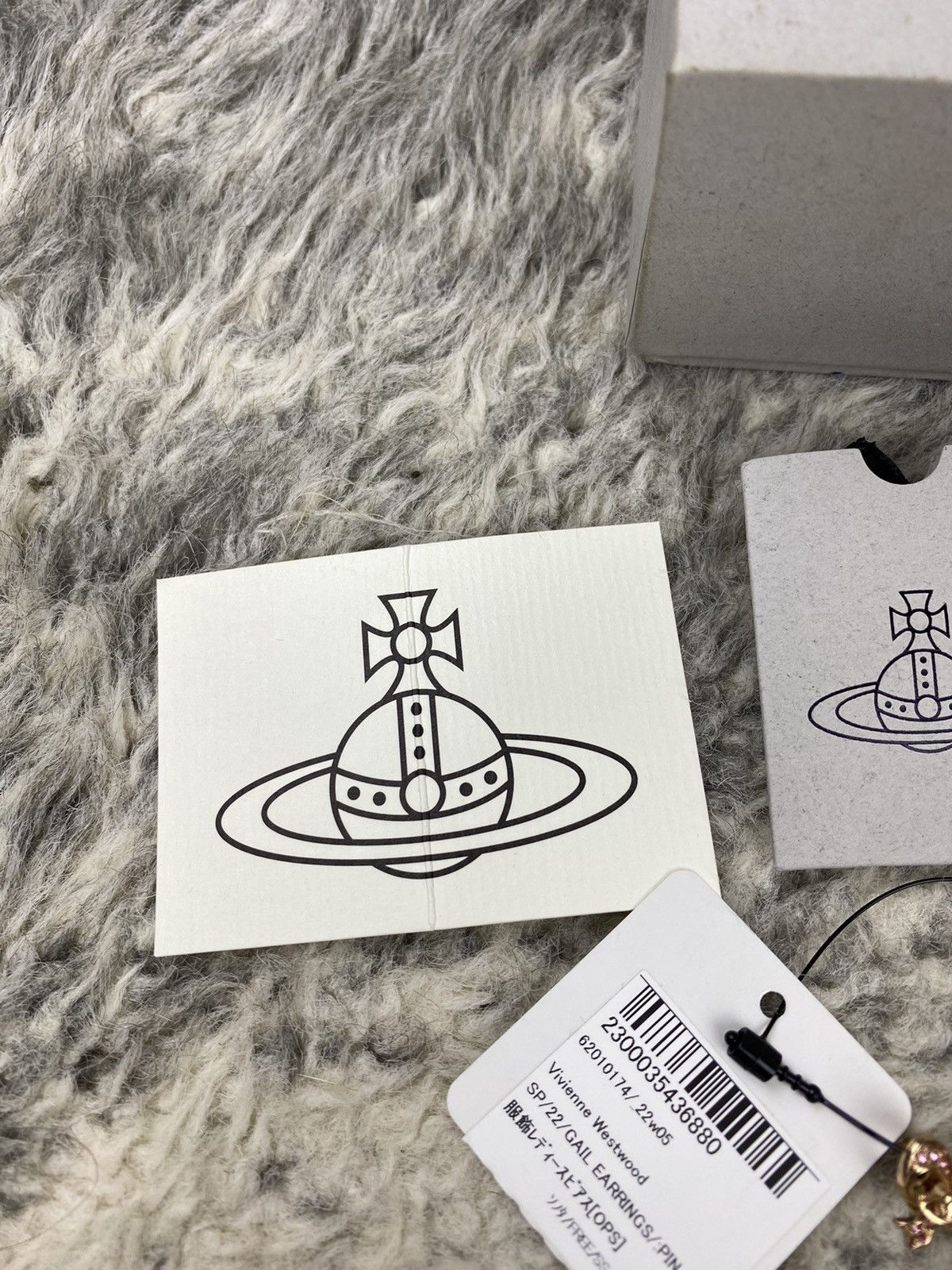 Vivienne Westwood NWT Vivienne Westwood Gold/Rose Gold Very Rare Pin Earrings Size ONE SIZE - 11 Thumbnail