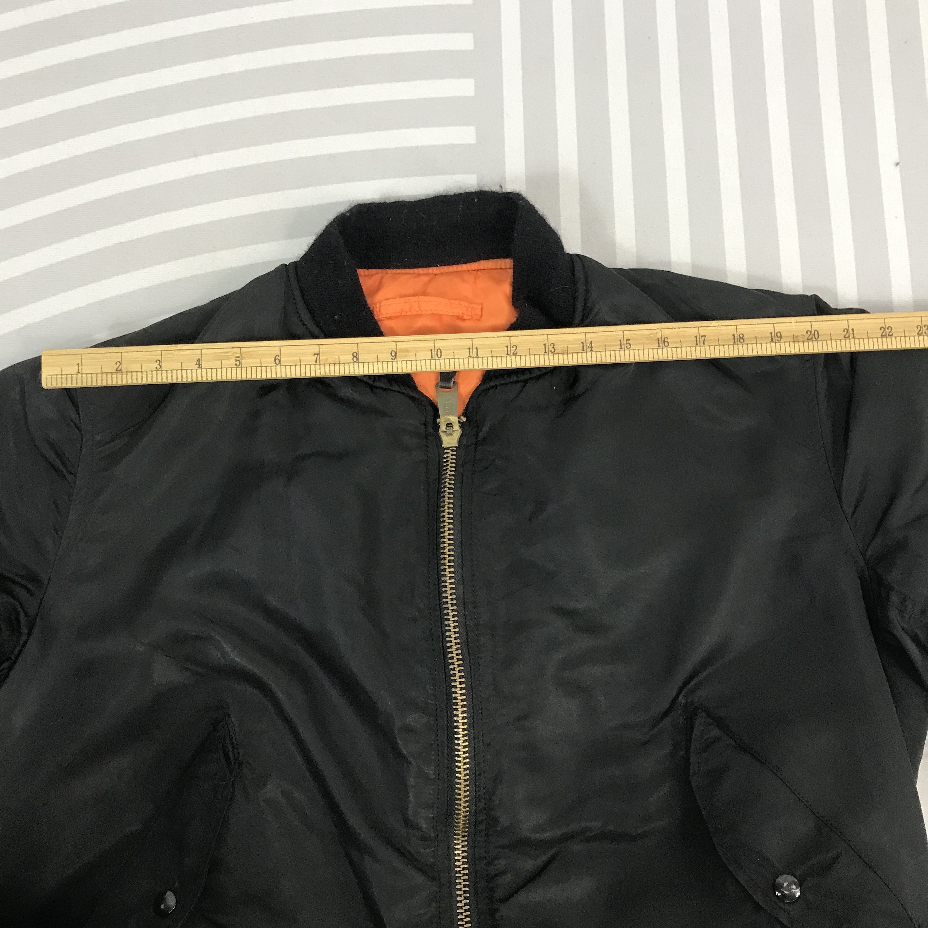 Alpha Industries Vintage Alpha Industries Bomber Black jacket Size US XL / EU 56 / 4 - 5 Thumbnail