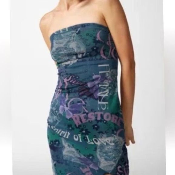 Urban Outfitters VINTAGE? No — wait. The item is not vintage. Urban Outfitters Dress Graphics Print Straps Green Shirt? Size M / US 6-8 / IT 42-44 - 2 Thumbnail