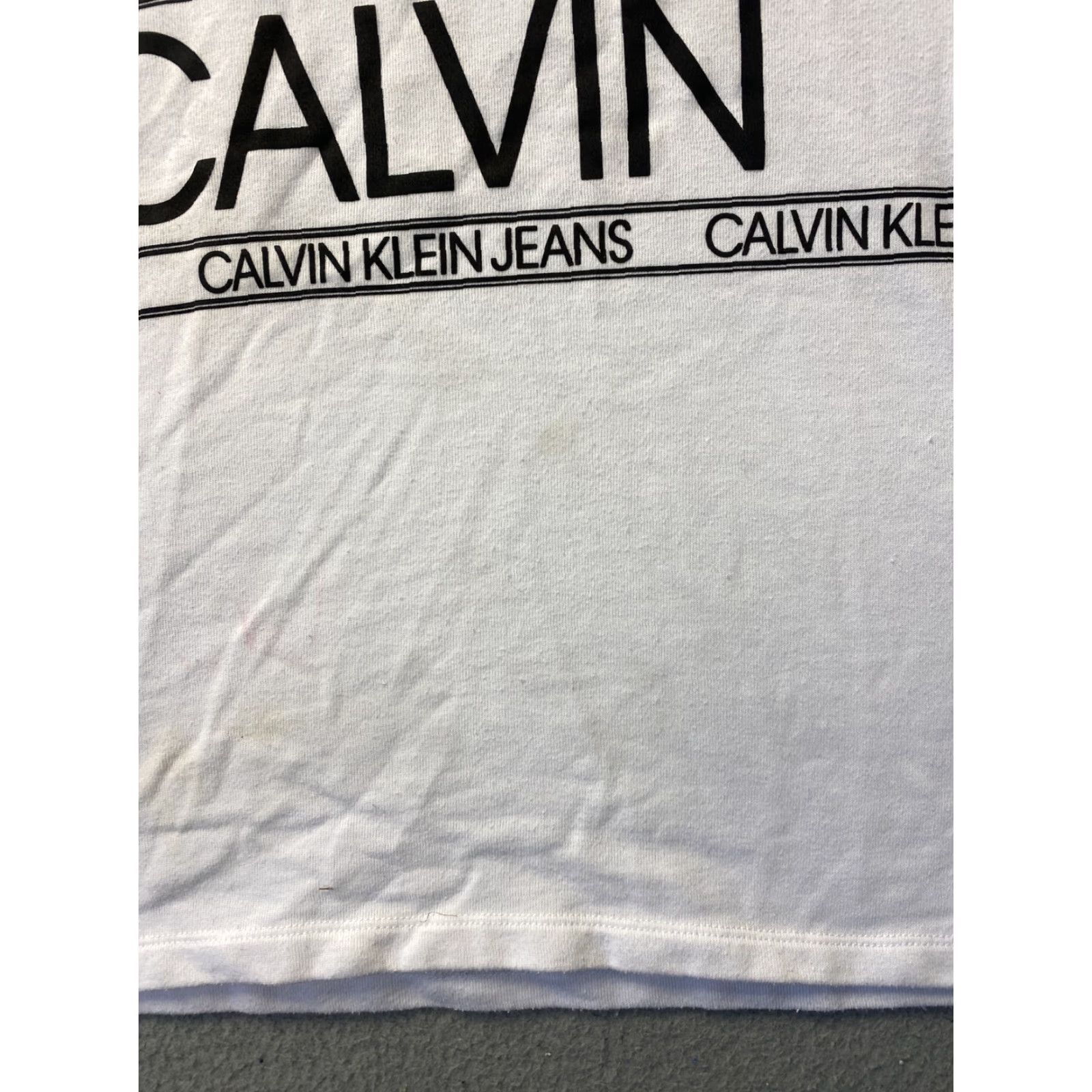 Calvin Klein Calvin Klein Jeans Cropped Sweatshirt Women L White Pullover 98-43 Size L / US 10 / IT 46 - 3 Thumbnail