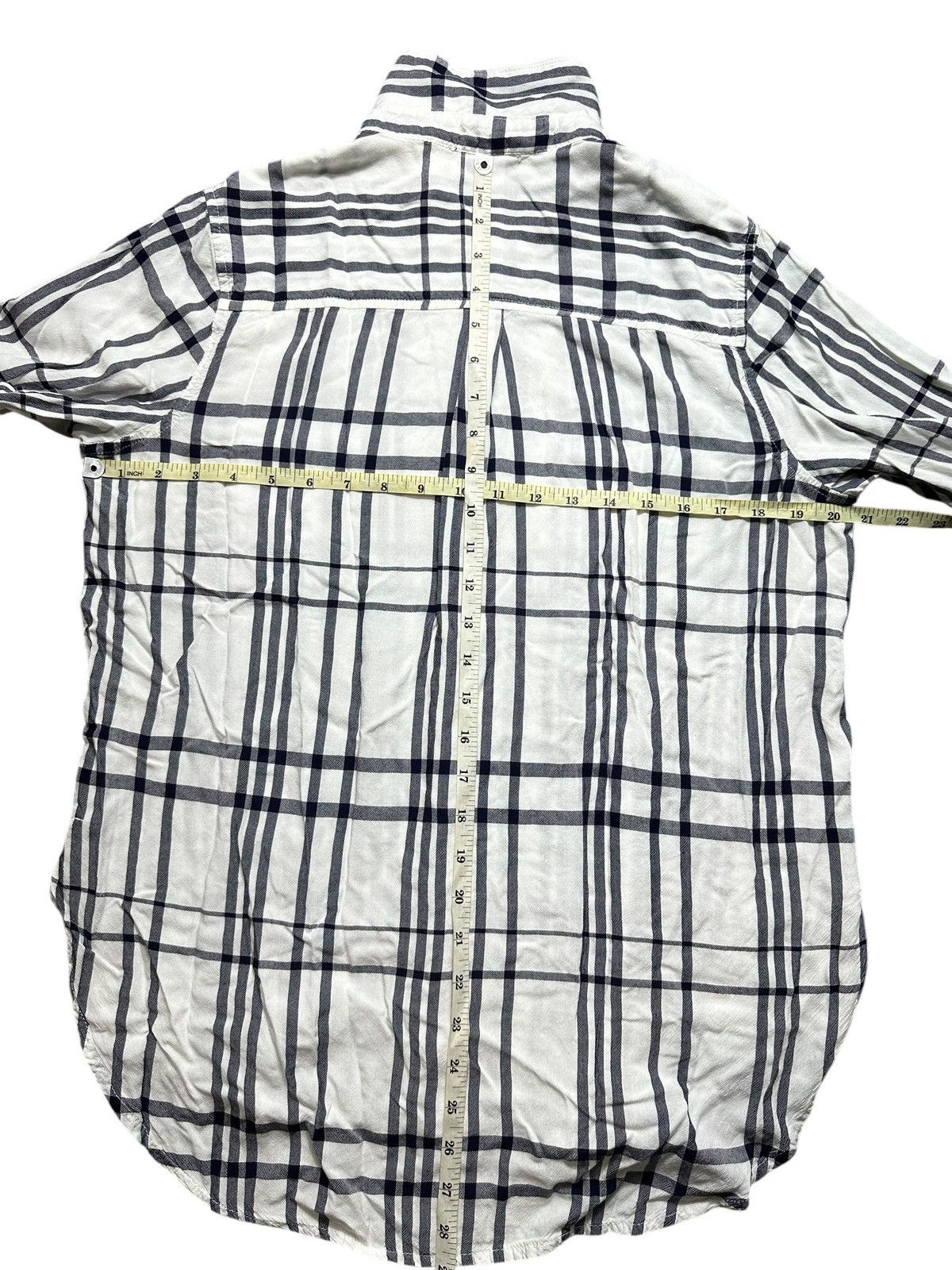Burberry Vintage Burberry Shirt Multi Button Size US M / EU 48-50 / 2 - 9 Thumbnail