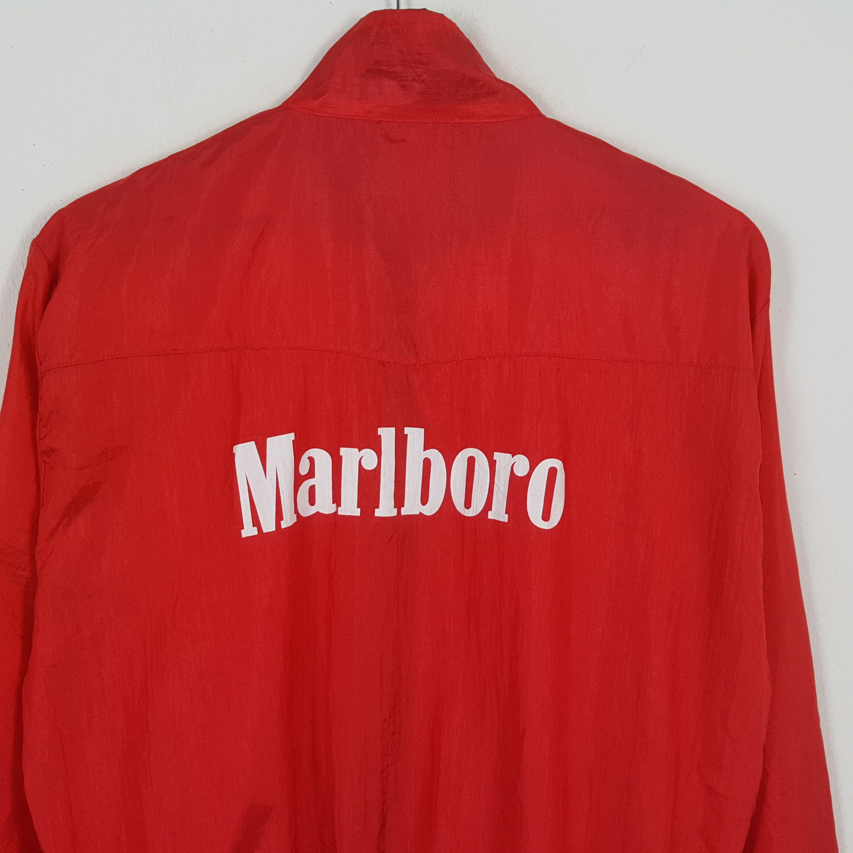 Marlboro × Vintage MARLBORO Windbreaker Jacket Logo Design Style Size US XL / EU 56 / 4 - 2 Thumbnail