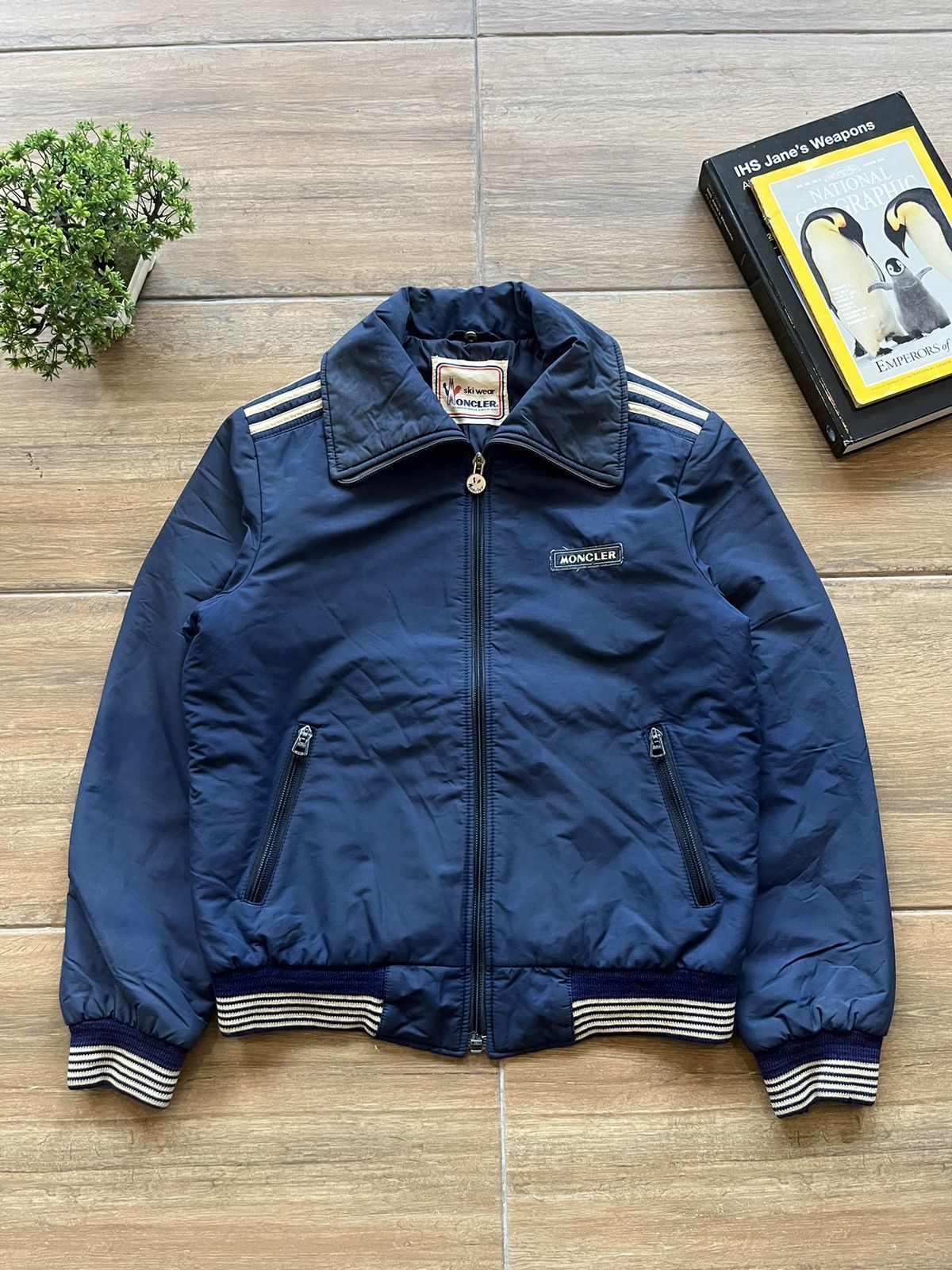 Descente × Moncler Vtg Moncler Descente Light Puffer Jacket Size US M / EU 48-50 / 2 - 1 Thumbnail