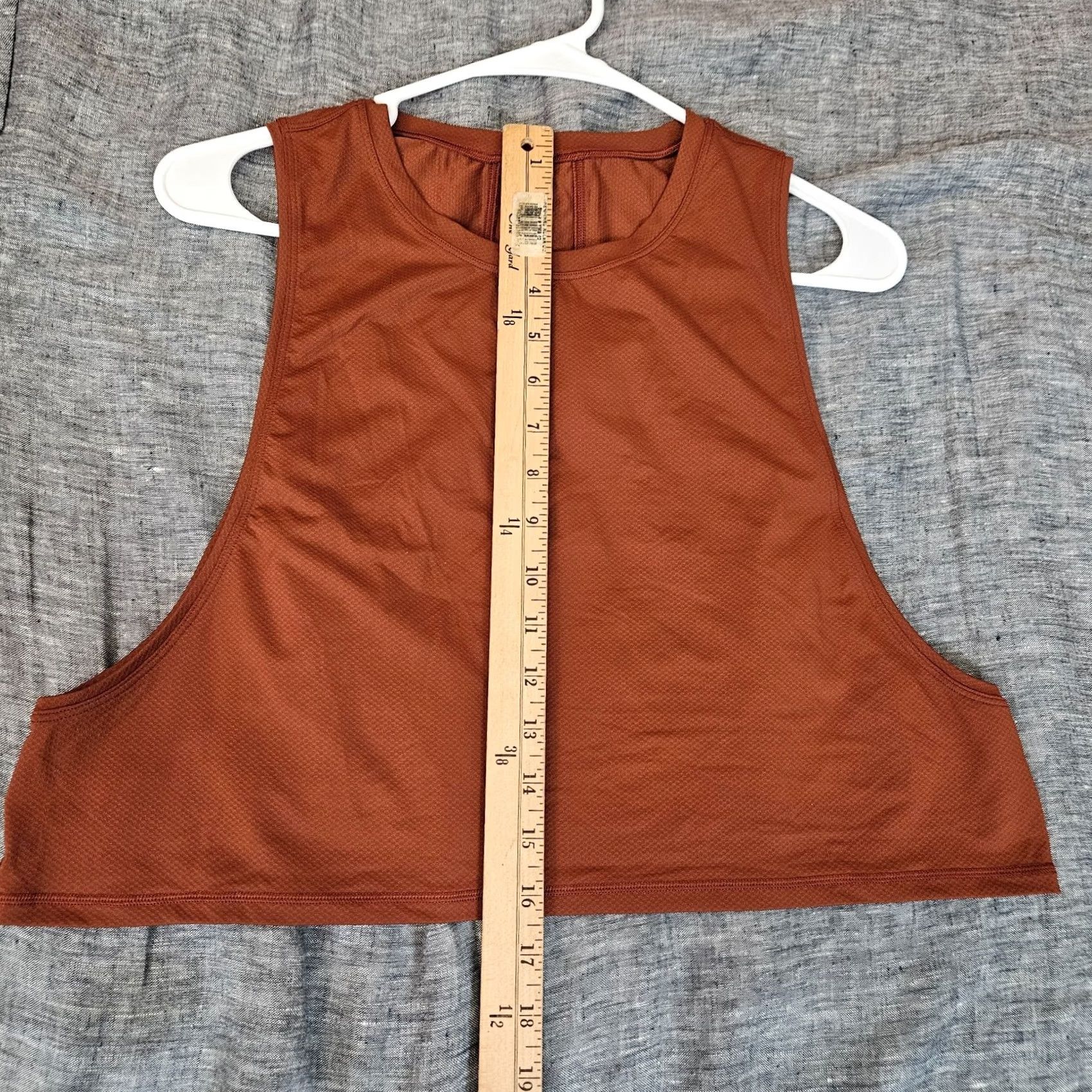 Lululemon Lululemon Tank Top Cropped Love Brown 6 Sleeveless Yoga Regular Size 6 Women's Solid Pattern Vintage No Size M / US 6-8 / IT 42-44 - 5 Thumbnail