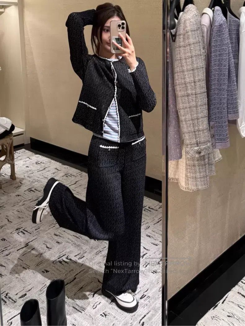 Chanel Chanel Knitted wide-leg trousers with two pockets on white Size 26" / US 2 / IT 38 - 9 Thumbnail