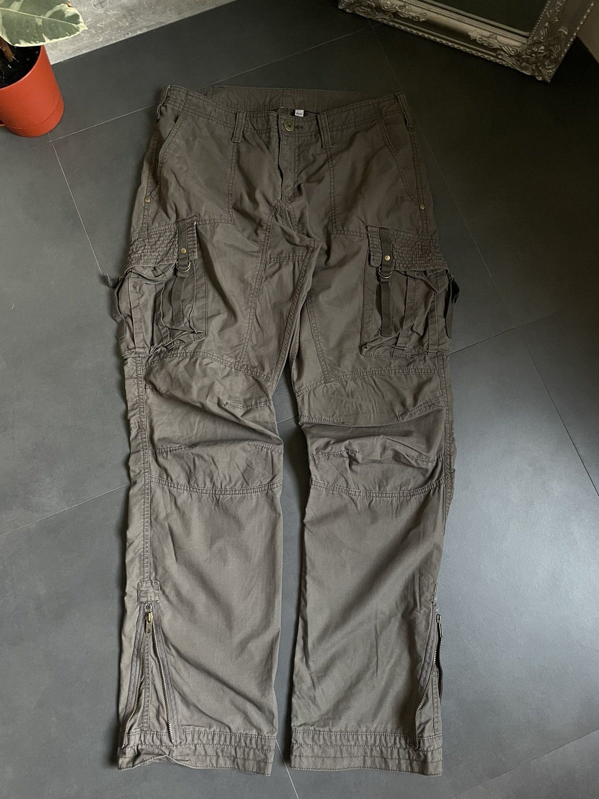 Vintage Vintage Japanese Flared Cargo Zip Pants Bandage Faded Double Size US 32 / EU 48 - 3 Thumbnail