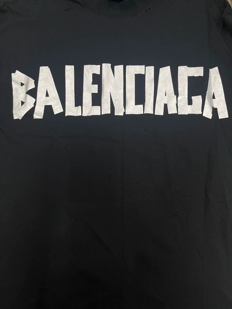 Balenciaga Balenciaga Tape Logo Short Sleeve T Size US S / EU 44-46 / 1 - 3 Thumbnail
