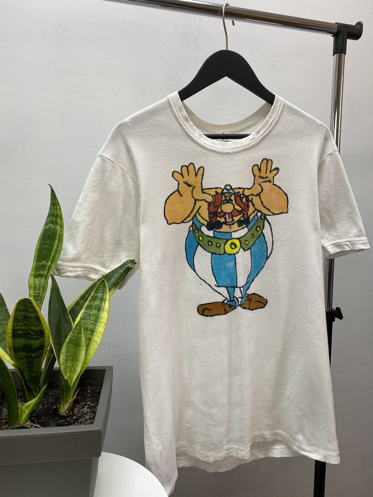 Other Vintage Asterix and Obelix Movie Cartoon Comics T shirt L Size US L / EU 52-54 / 3 - 3 Thumbnail