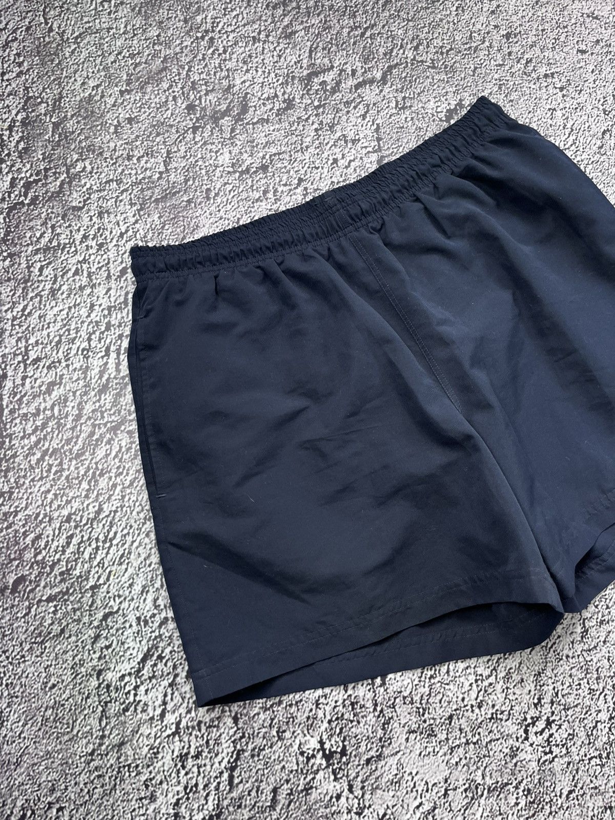 Adidas vintage 90s adidas shorts soccer football streetwear Size US 35 - 2 Thumbnail