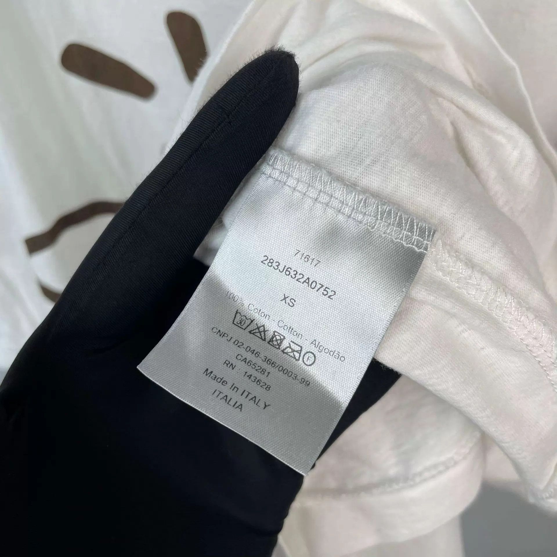 Dior Dior graffiti letter white short-sleeve XS Size XS / US 0-2 / IT 36-38 - 8 Thumbnail