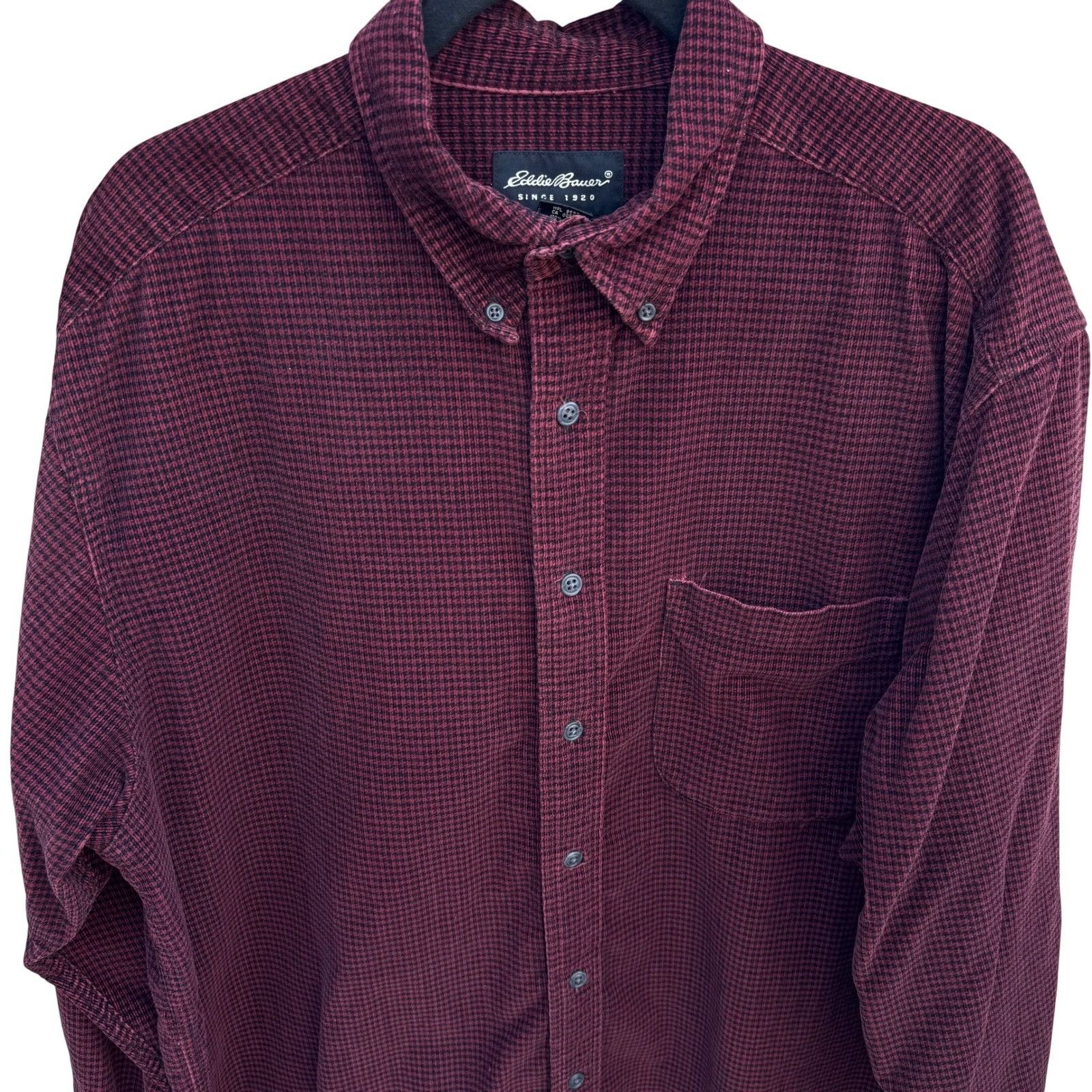 Eddie Bauer Eddie Bauer Mens Burgundy Houndstooth Corduroy Button Up Shi Size US L / EU 52-54 / 3 - 3 Thumbnail
