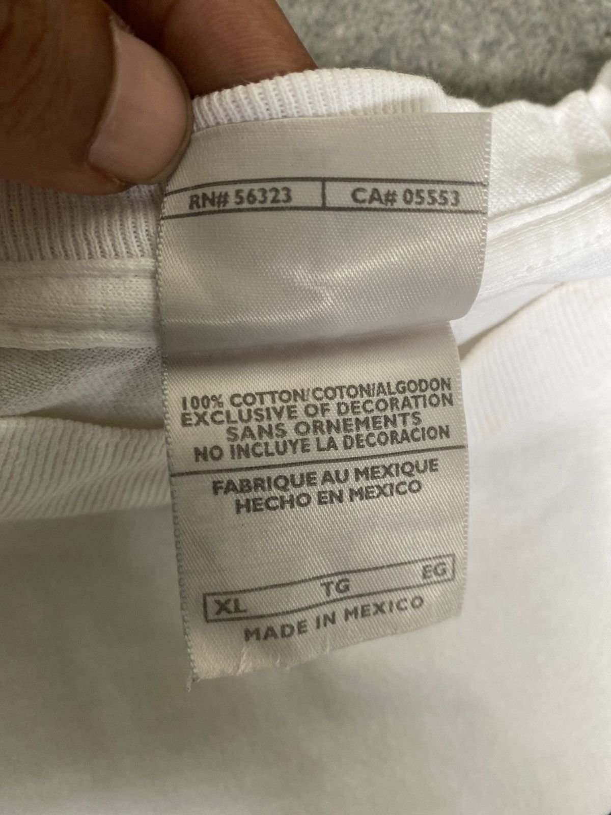 Nike Vtg Nike tee Center Logo Size US XL / EU 56 / 4 - 5 Thumbnail