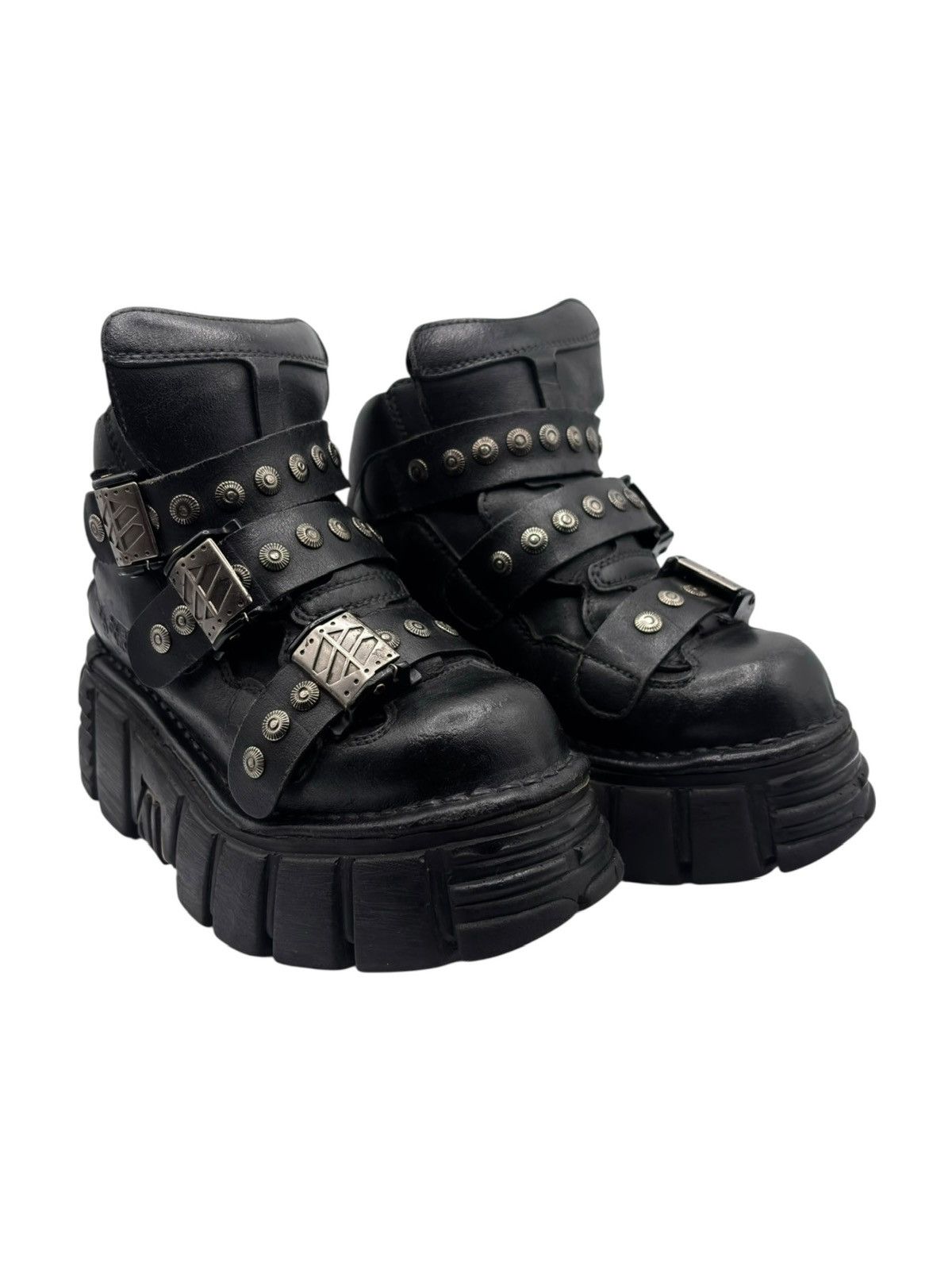 New Rock Vintage New Rock studded platform boots Size 36 Size US 6 / IT 36 - 1 Thumbnail