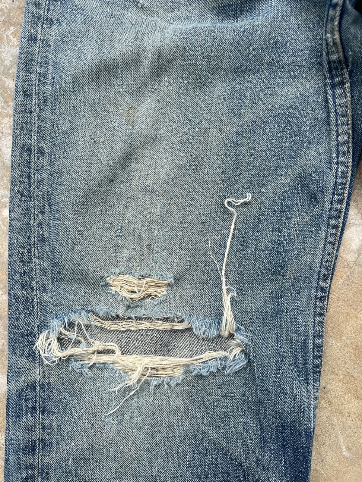 Levi's Levi’s 502 Made in Japan Dark Wash Distressed Thrashed Denim Size US 31 - 2 Thumbnail