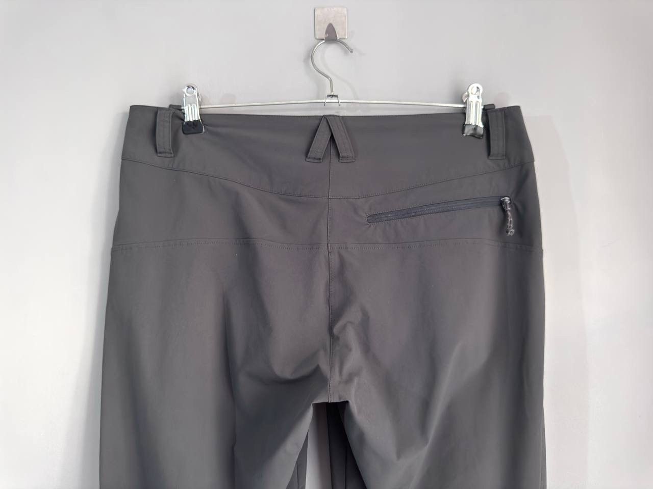 Mammut Mammut Women's Outdoor Hiking Lightweight Pants, UK14 / US10 Size 32" / US 10 / IT 46 - 12 Thumbnail
