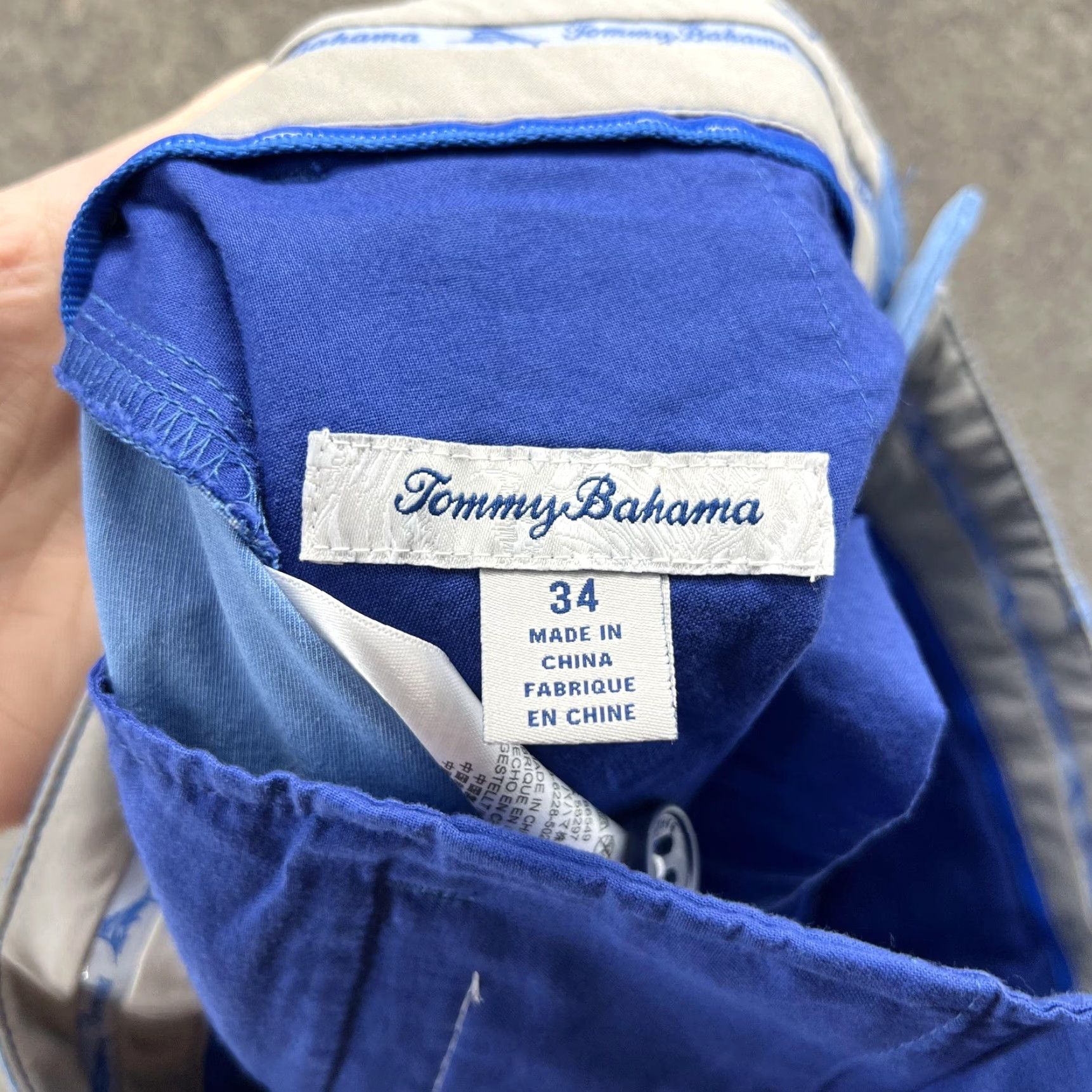 Tommy Bahama Tommy Bahama Shorts Mens 34 Blue Stretch Chino Flat Front Golf Casual 10 Inseam Mens Regular Inseam 10 Size US 34 / EU 50 - 2 Thumbnail