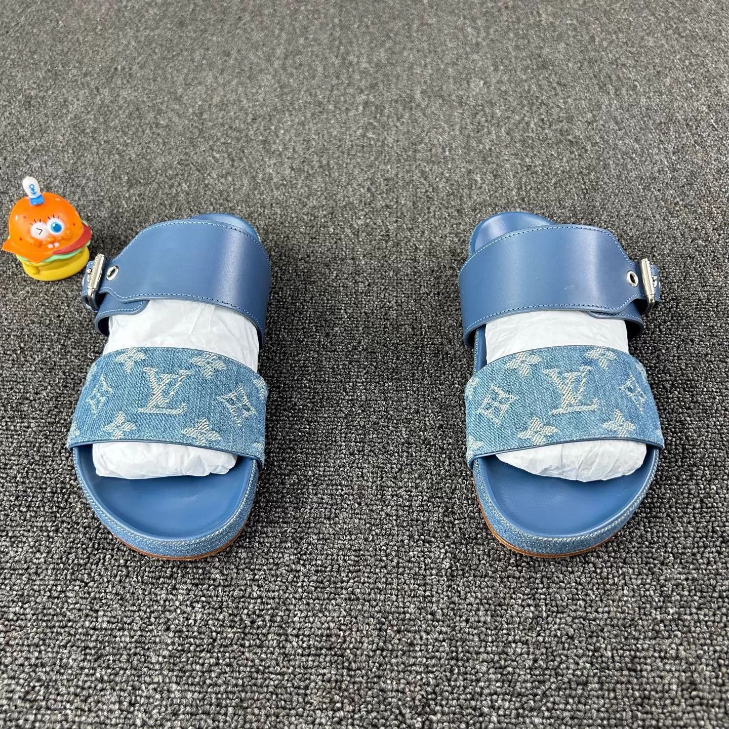 Louis Vuitton Louis Vuitton Blue Monogram Slides 36.5 Women's Size US 6 / IT 36 - 2 Thumbnail