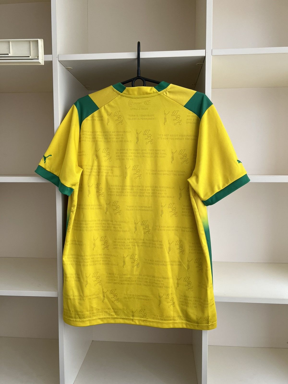 Puma West Bromwich Albion WBA 2022 Away Football Shirt Puma Sz L Size US L / EU 52-54 / 3 - 14 Thumbnail