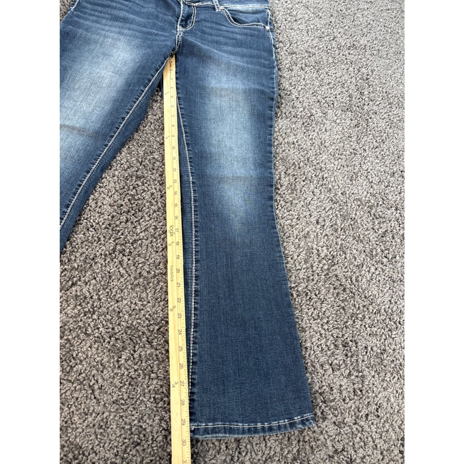 Apt. 9 VINTAGE Apt 9 Jeans Bootcut Womens 12 Med Wash Rhinestone Low Rise Wings Y2K Size 34" / US 12 / IT 48 - 4 Thumbnail